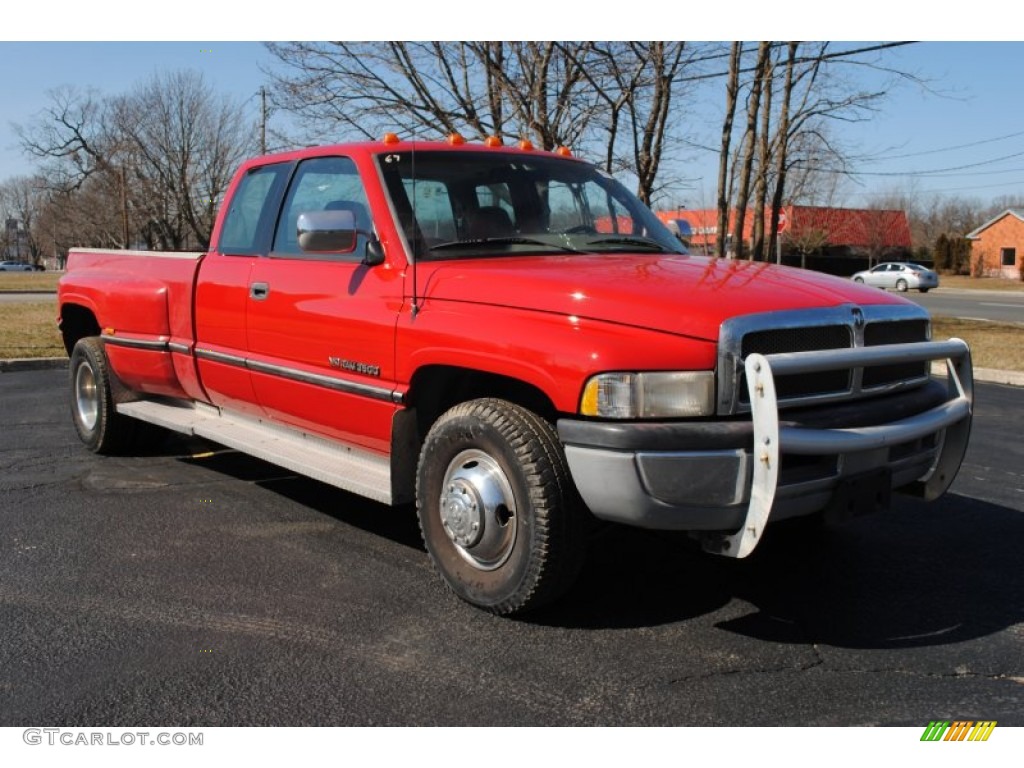 1996 Ram 3500 ST Extended Cab Dually - Colorado Red / Gray photo #7