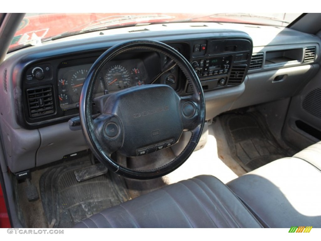 1996 Ram 3500 ST Extended Cab Dually - Colorado Red / Gray photo #12