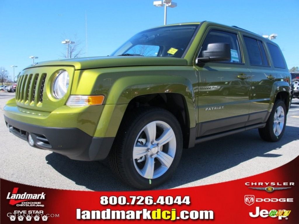 Rescue Green Metallic Jeep Patriot