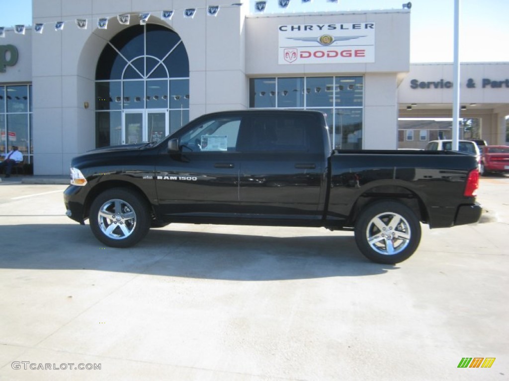 2012 Ram 1500 Express Crew Cab 4x4 - Black / Dark Slate Gray/Medium Graystone photo #2