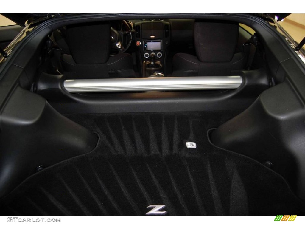 2010 370Z Sport Coupe - Magnetic Black / Black Cloth photo #13