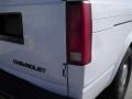 2000 Ivory White Chevrolet Astro Cargo Van  photo #12
