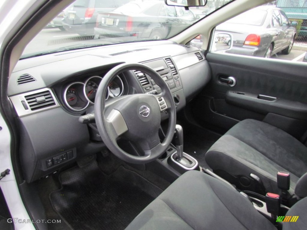 2009 Nissan Versa 1.8 S Hatchback Interior Color Photos