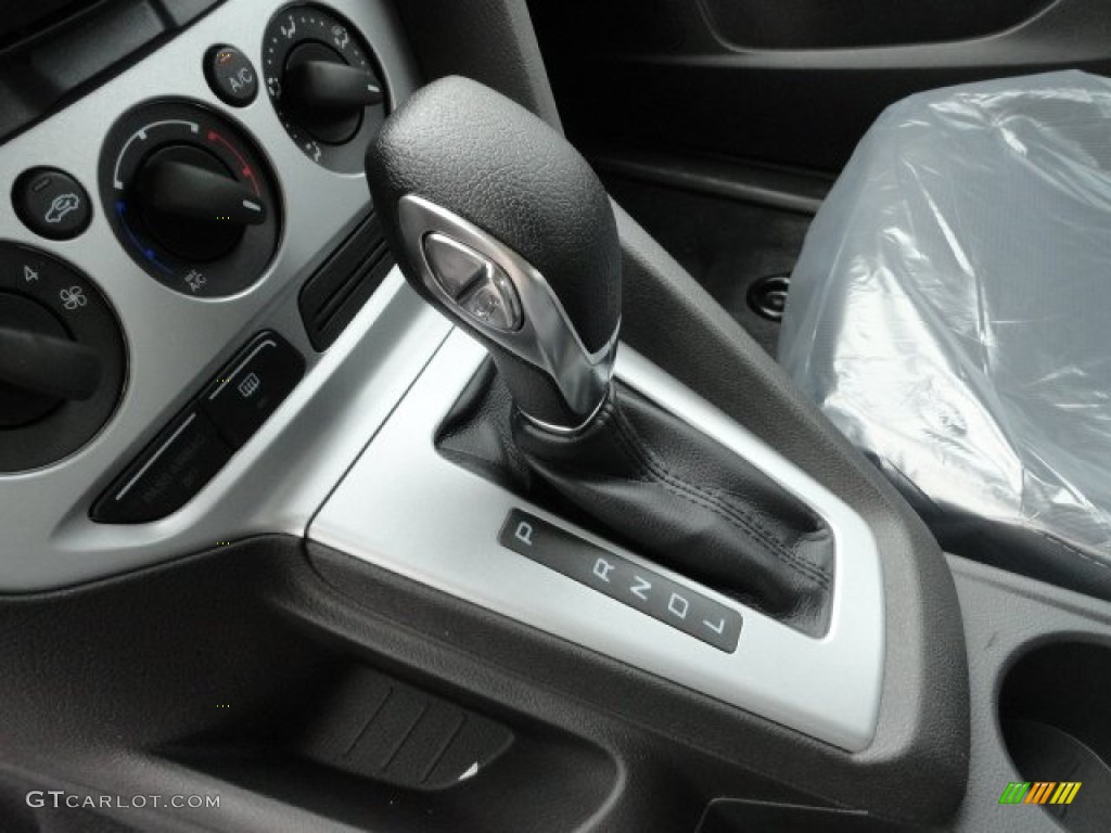 2012 Focus SE 5-Door - Sterling Grey Metallic / Charcoal Black photo #16