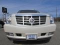 White Diamond - Escalade AWD Photo No. 2