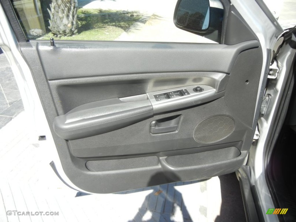 2008 Grand Cherokee Laredo - Bright Silver Metallic / Dark Slate Gray photo #13