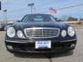 Black - E 320 Sedan Photo No. 2