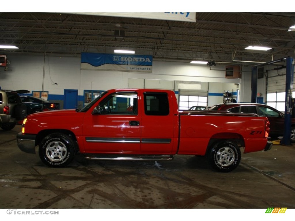 2003 Silverado 1500 LS Extended Cab - Victory Red / Dark Charcoal photo #13