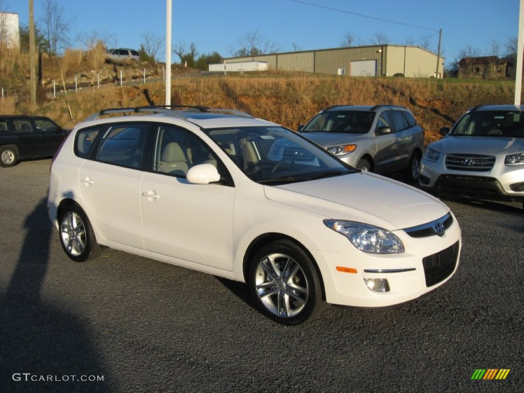 2012 Elantra SE Touring - Polar White / Beige photo #4