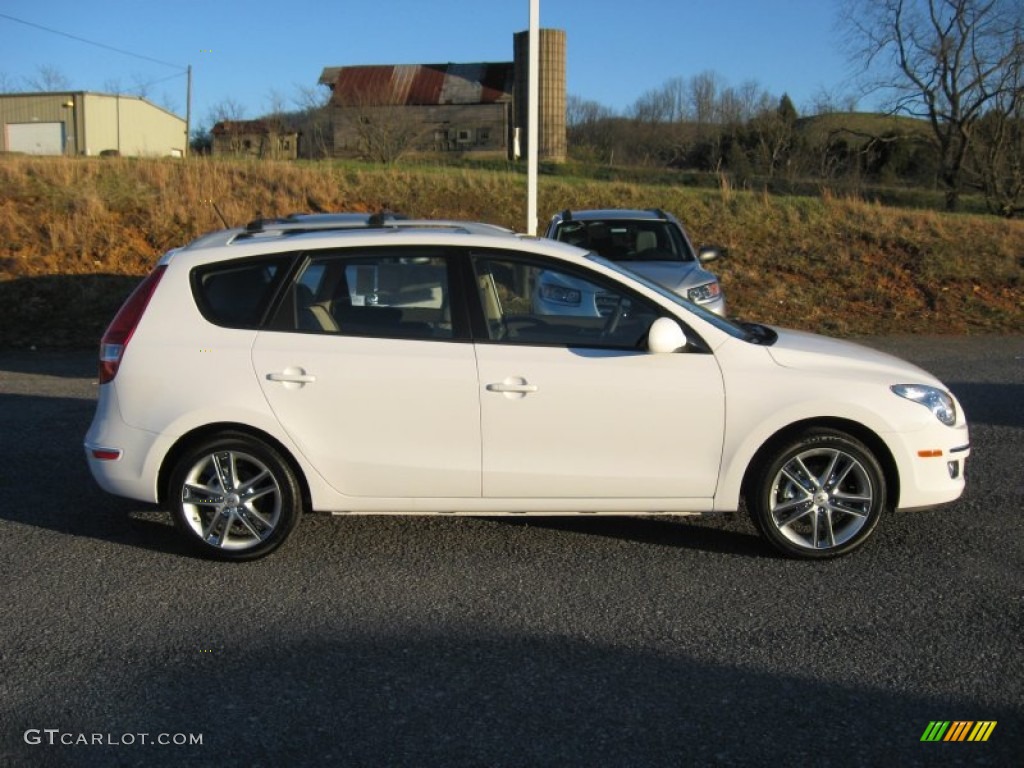 2012 Elantra SE Touring - Polar White / Beige photo #5