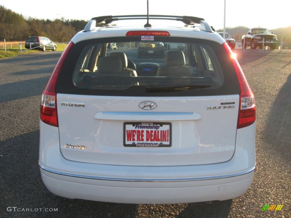 2012 Elantra SE Touring - Polar White / Beige photo #7
