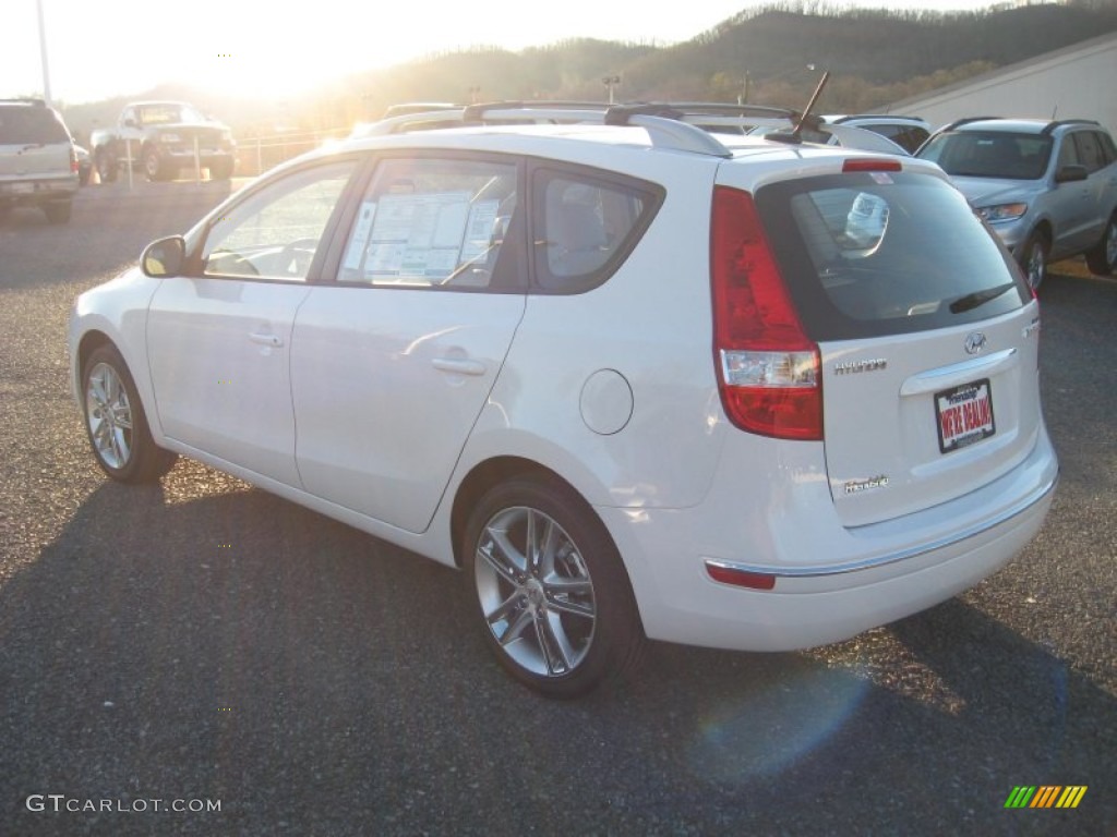 2012 Elantra SE Touring - Polar White / Beige photo #8