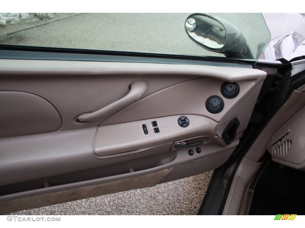 1995 Riviera Coupe - Smokey Amethyst Metallic / Beige photo #12