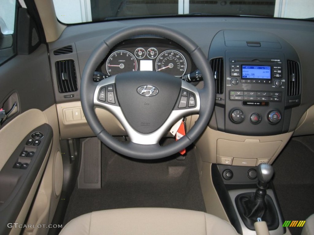 2012 Elantra SE Touring - Polar White / Beige photo #22