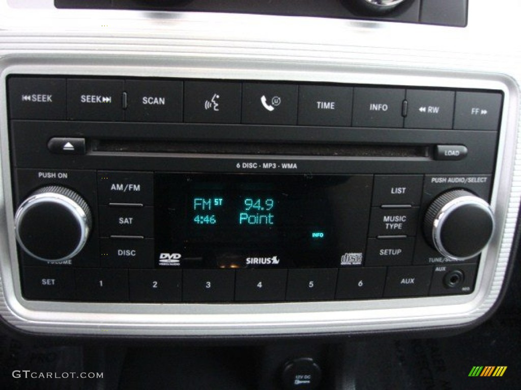 2009 Dodge Journey SXT AWD Audio System Photo #61892075