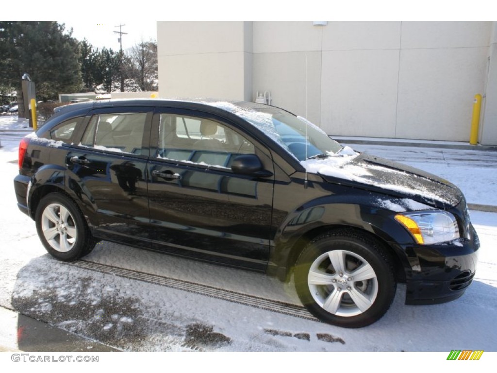 2010 Caliber SXT - Brilliant Black Crystal Pearl / Dark Slate Gray photo #15