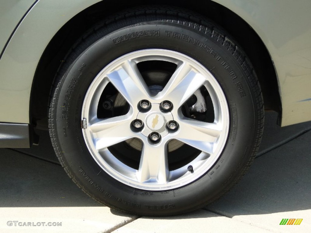 2005 Malibu Maxx LS Wagon - Silver Green Metallic / Neutral Beige photo #35