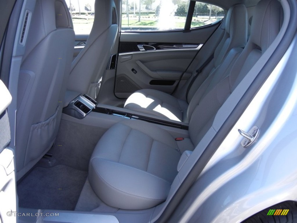 2010 Porsche Panamera S Rear Seat Photo #61896067
