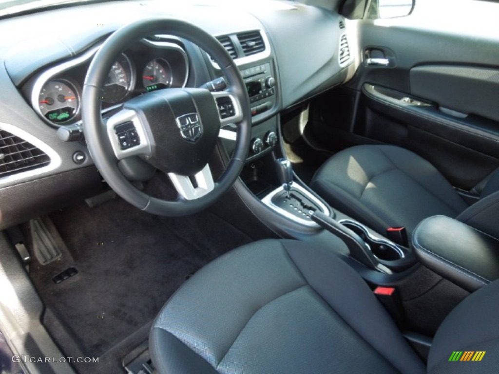 Black Interior 2011 Dodge Avenger Mainstreet Photo #61900398