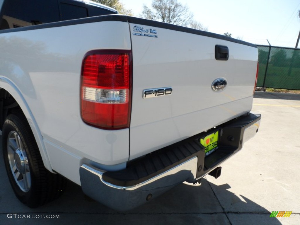 2005 F150 Lariat SuperCrew - Oxford White / Black photo #21