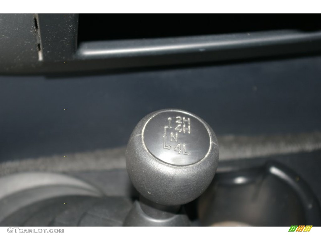 2004 F150 STX Regular Cab 4x4 - Black / Medium/Dark Flint photo #7