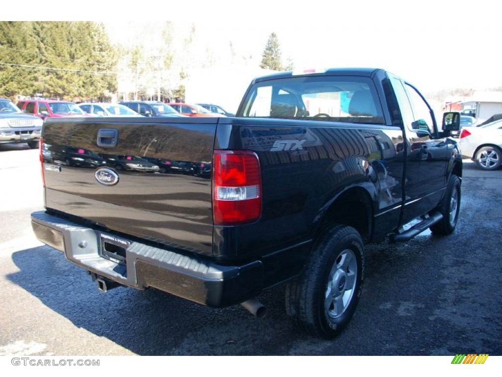2004 F150 STX Regular Cab 4x4 - Black / Medium/Dark Flint photo #13