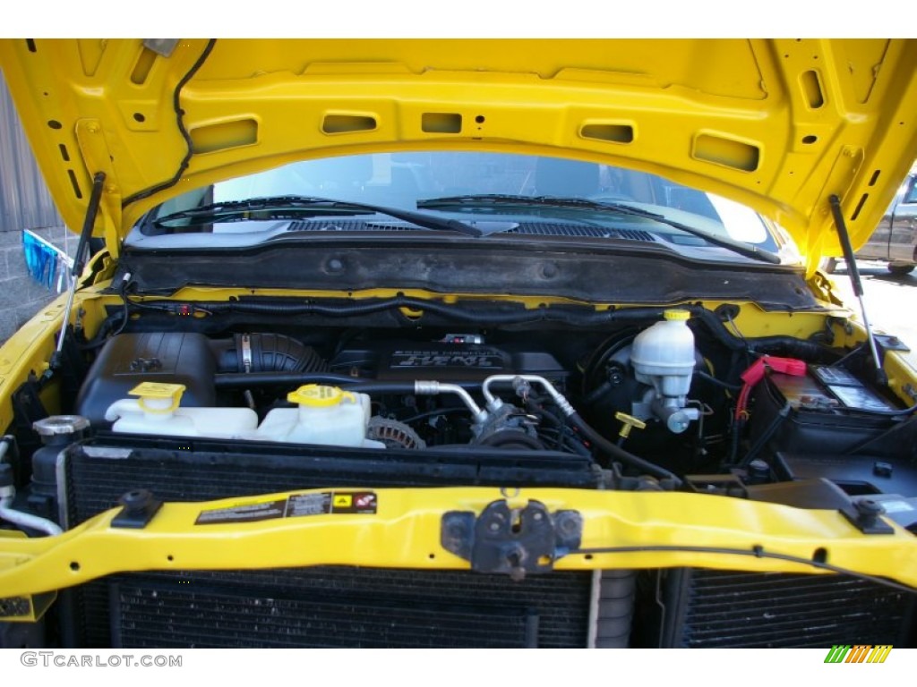 2005 Dodge Ram 1500 SLT Rumble Bee Regular Cab 4x4 5.7 Liter HEMI OHV 16-Valve V8 Engine Photo #61906194