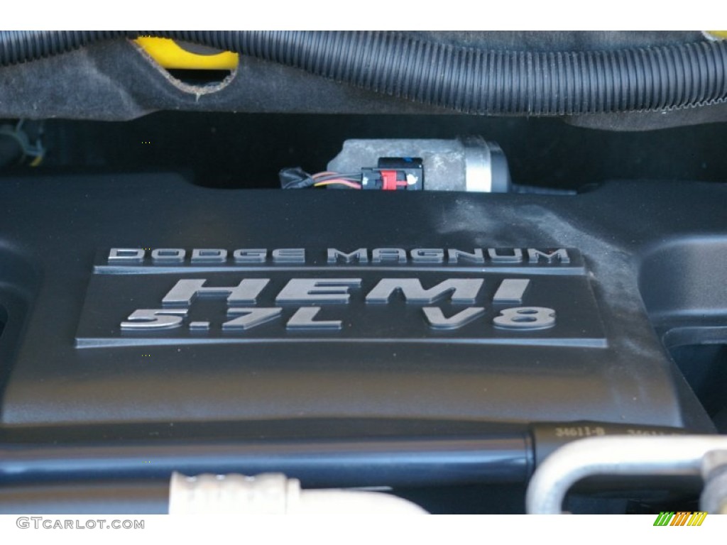 2005 Dodge Ram 1500 SLT Rumble Bee Regular Cab 4x4 5.7 Liter HEMI OHV 16-Valve V8 Engine Photo #61906197
