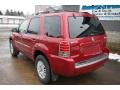 Vivid Red Metallic - Mariner Luxury 4WD Photo No. 11