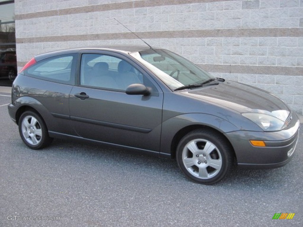 Liquid Grey Metallic Ford Focus