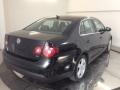 Black Uni - Jetta SE Sedan Photo No. 5