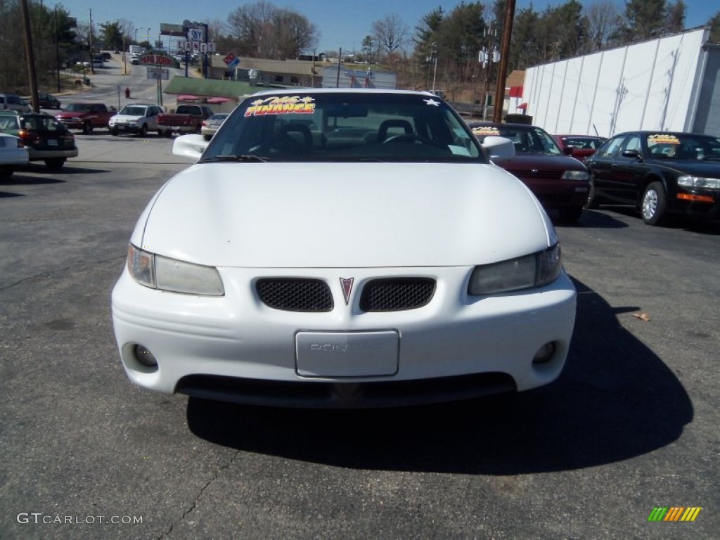 1999 Grand Prix GT Sedan - Arctic White / Graphite photo #2