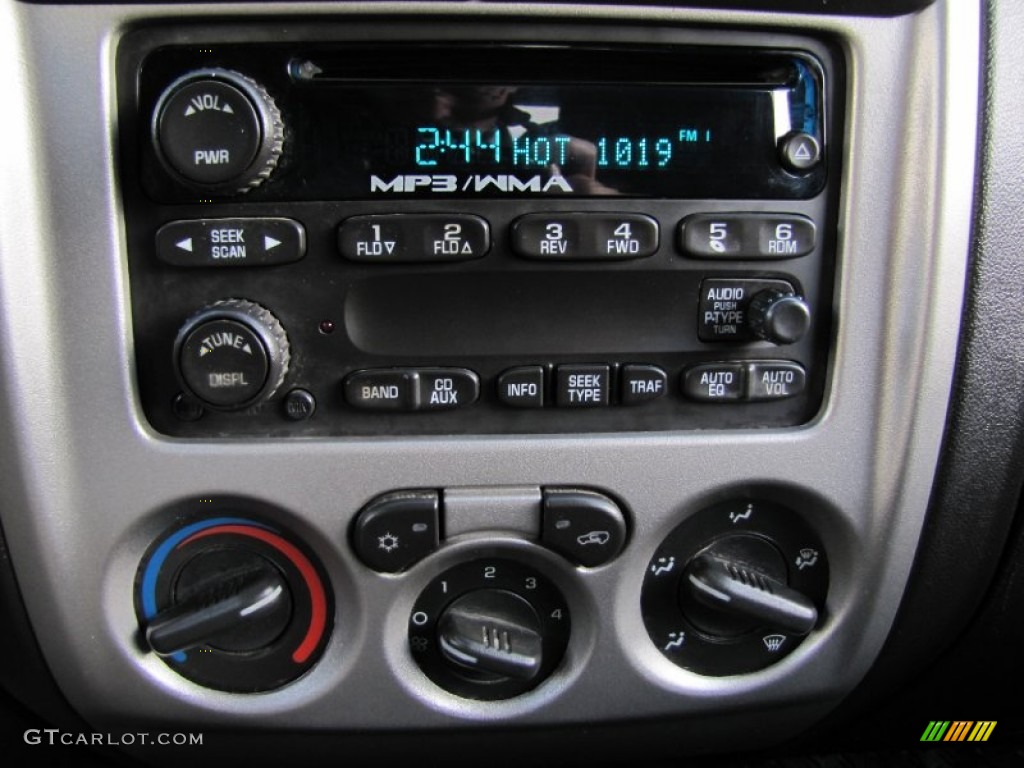 2008 GMC Canyon SLE Crew Cab 4x4 Controls Photo #61912558