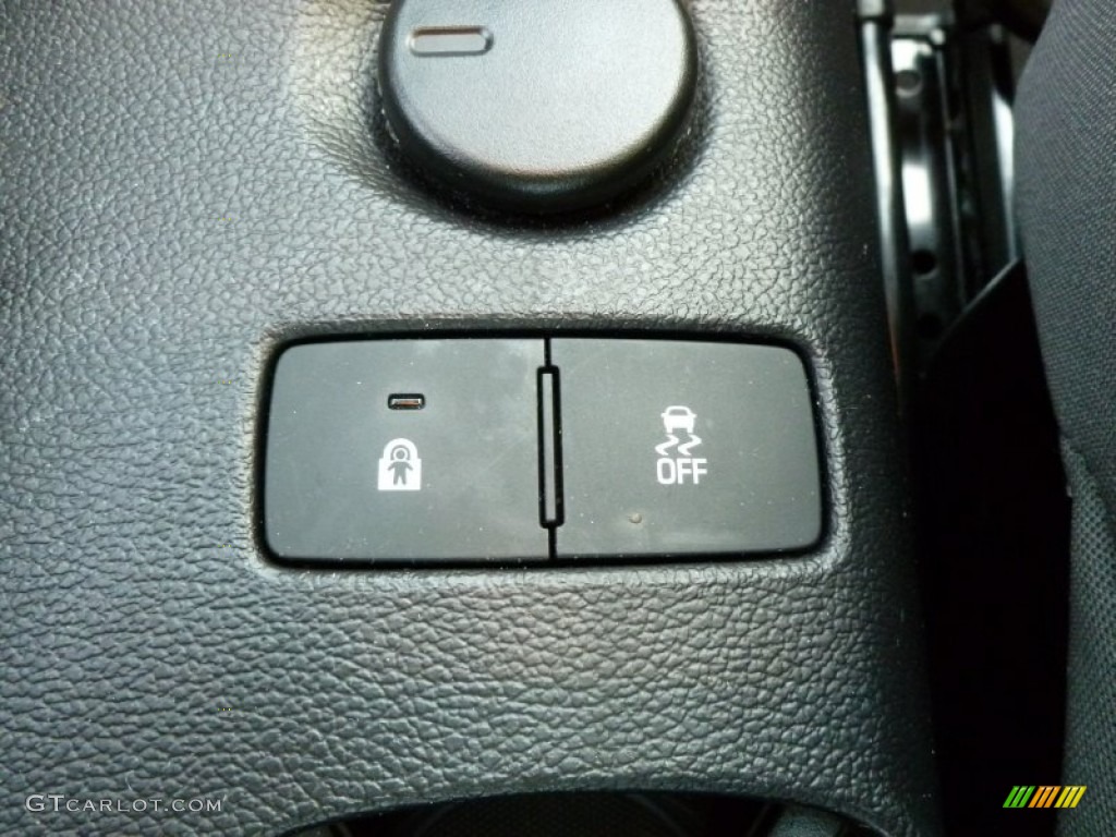 2012 Sonic LS Sedan - Black / Jet Black/Dark Titanium photo #20