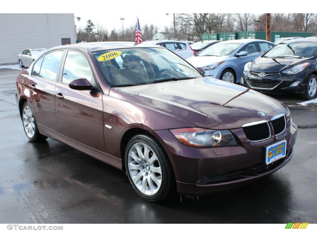 2006 3 Series 325xi Sedan - Barrique Red Metallic / Beige photo #18