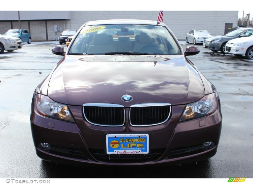 2006 3 Series 325xi Sedan - Barrique Red Metallic / Beige photo #19