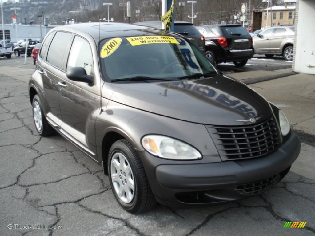 2001 PT Cruiser  - Taupe Frost Metallic / Taupe/Pearl Beige photo #2