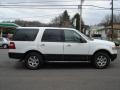 Oxford White 2011 Ford Expedition XL 4x4 Exterior