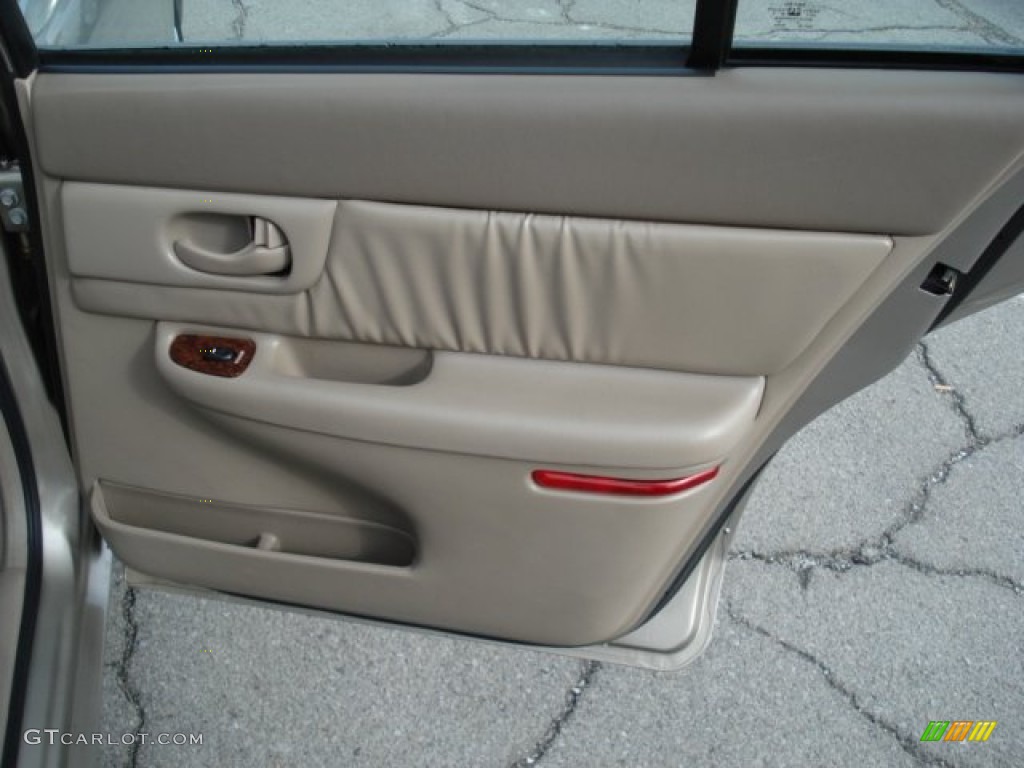 2003 Century Custom - Light Sandrift Metallic / Taupe photo #19