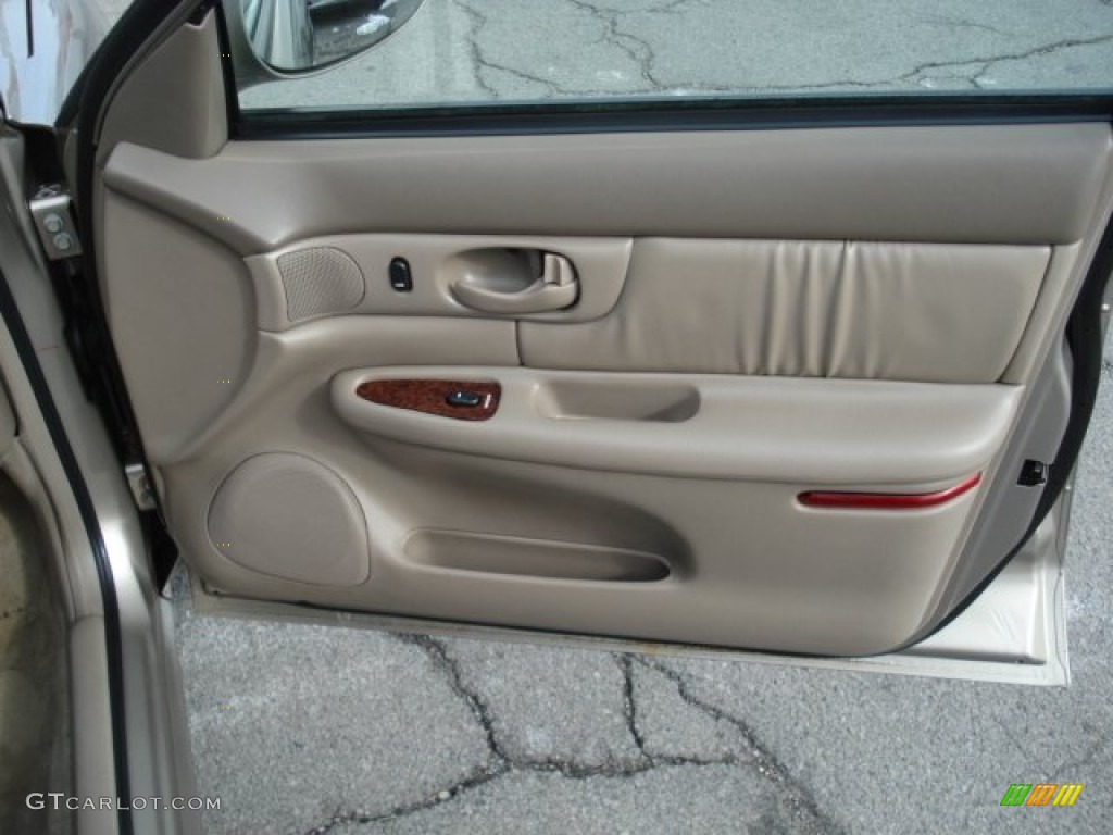 2003 Century Custom - Light Sandrift Metallic / Taupe photo #21