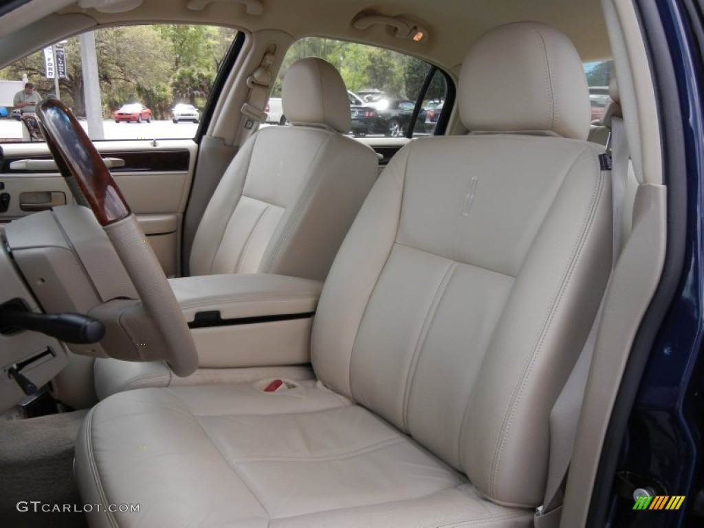 Light Camel Interior 2009 Lincoln Town Car Signature Limited Photo #61918297