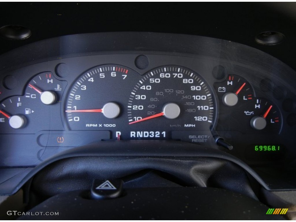 2004 Ford Explorer XLS 4x4 Gauges Photo #61918615