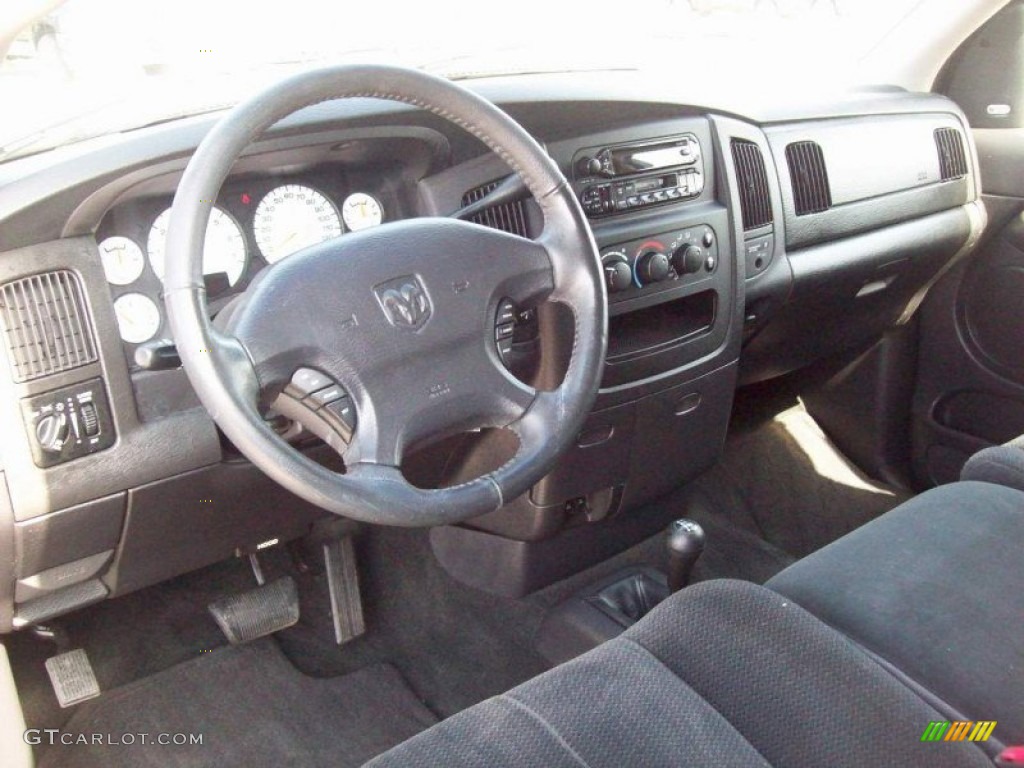 2002 Dodge Ram 1500 Sport Regular Cab 4x4 Dark Slate Gray Dashboard Photo #61919432