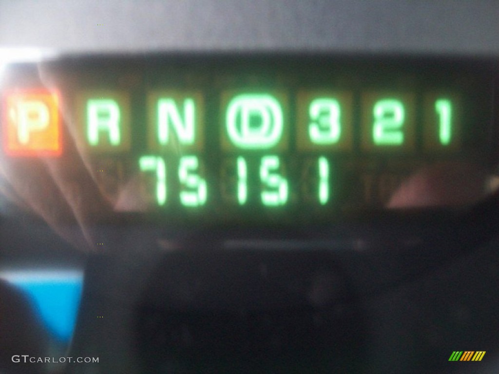 2002 Regal GS - Bordeaux Red Pearl / Medium Gray photo #6