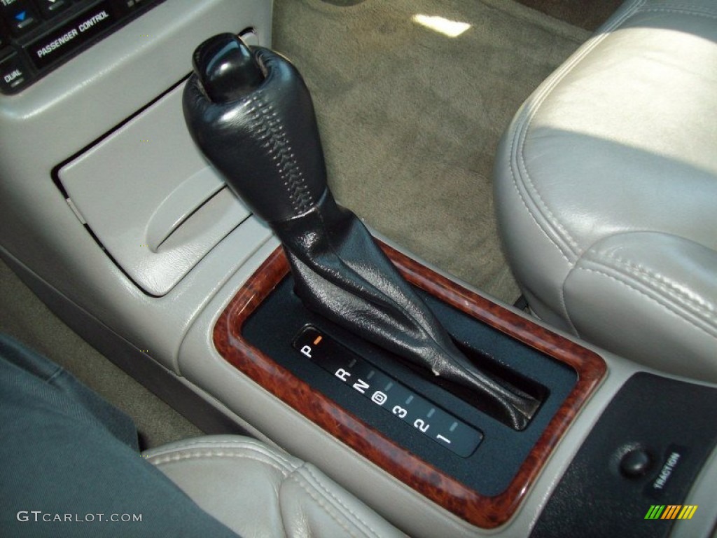 2002 Buick Regal GS Transmission Photos