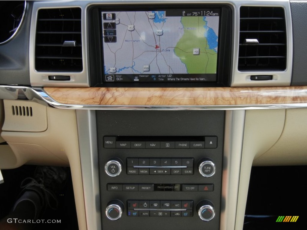 2012 Lincoln MKZ FWD Navigation Photo #61920127
