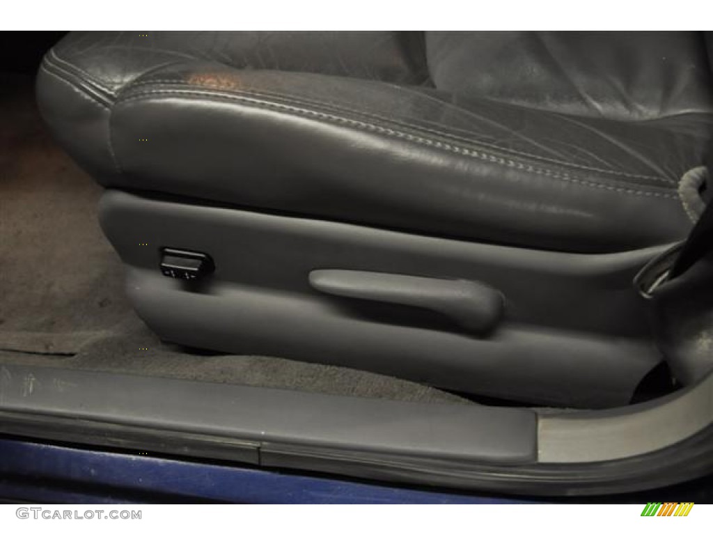 2003 Regal GS - Midnight Blue Pearl / Graphite photo #25