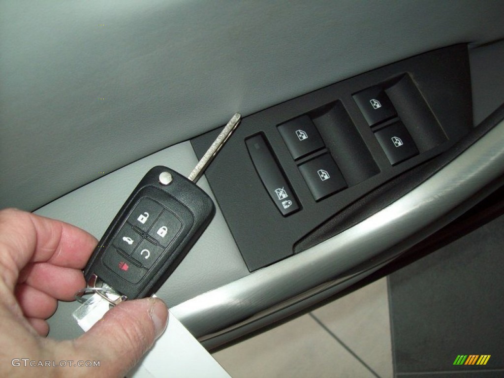 2012 Verano FWD - Quicksilver Metallic / Medium Titanium photo #5