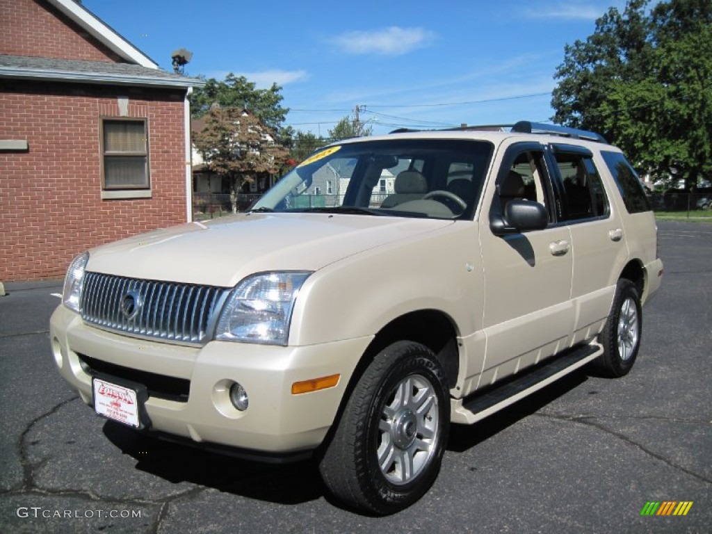 2005 Mountaineer V6 AWD - Ivory Parchment Tri-Coat / Medium Dark Parchment photo #2