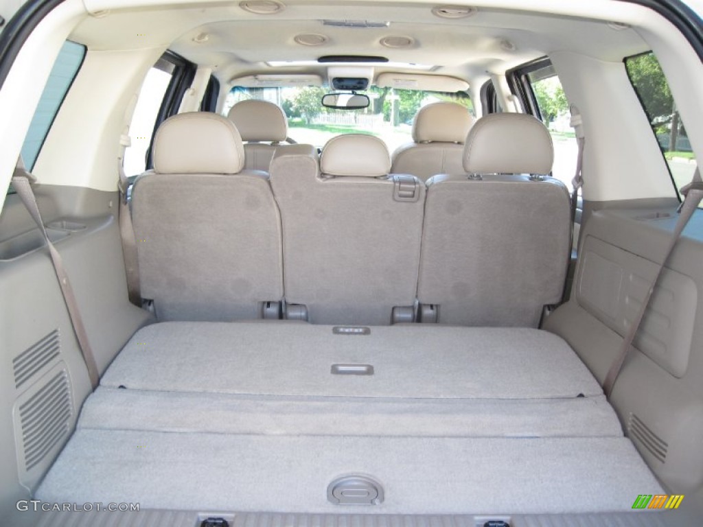 2005 Mercury Mountaineer V6 AWD Trunk Photo #61921414